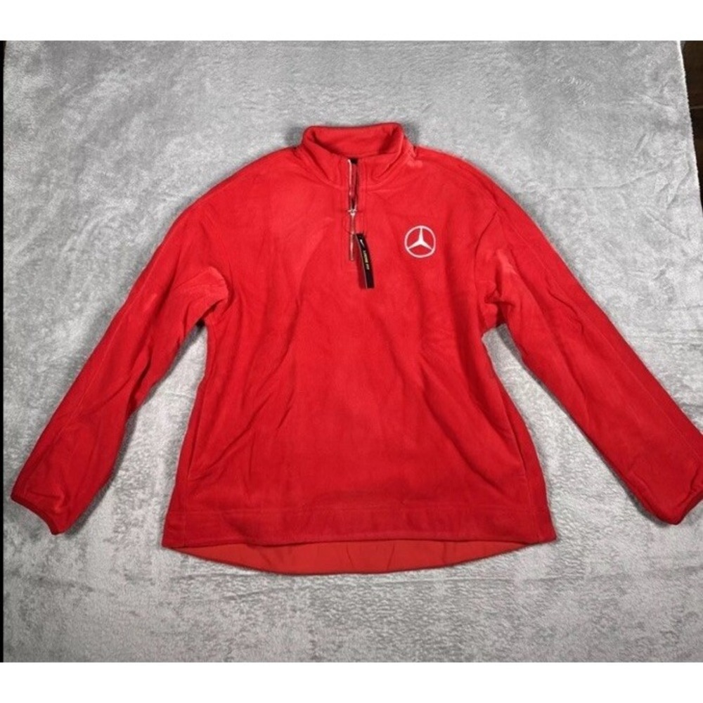 NWT NIKE  Therma Women's Jacket Mercedes-Benz Logo BV0493-657 Size Medium